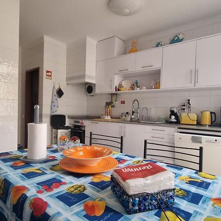 Apartmento Praia Da Dona Ana ลากอส ภายนอก รูปภาพ