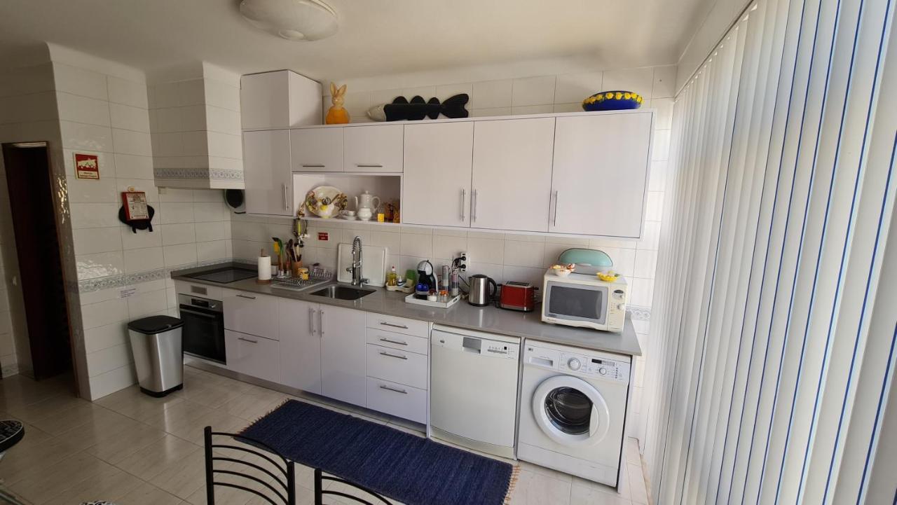 Apartmento Praia Da Dona Ana ลากอส ภายนอก รูปภาพ
